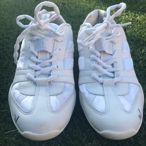 Varsity Shoes White Varsity Cheer Shoes 9 Us Womens Poshmark
